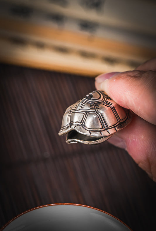 S925 Silver Answer Shell – A Pocket Oracle for Peace, Insight & Play