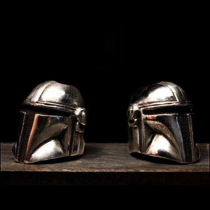 Mandalorian EDC Helmet Bead – Solid Bronze Knife and Paracord Charm