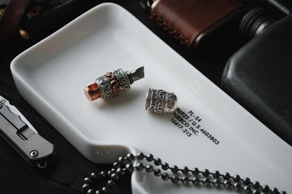 Totem Vault – Titan Edge Pendant+3mm Silver Bead Chain