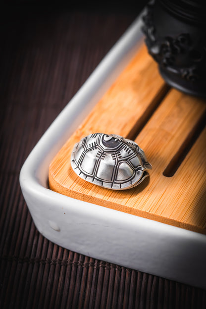 S925 Silver Answer Shell – A Pocket Oracle for Peace, Insight & Play