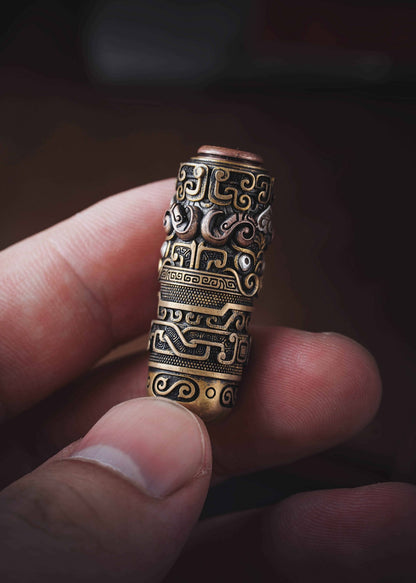 Totem Vault – Titan Edge Pendant+With Key Ring